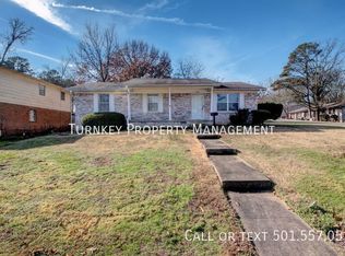 9717 Overby Ct, Little Rock, AR 72205