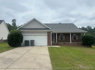 167 Fallingleaf Dr, Raeford, NC 28376