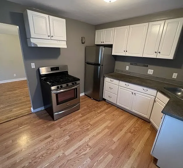 1116 E Dayton St #2 — Photo 4