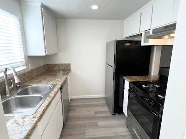 13340 Luther Rd APT 23, Auburn, CA 95603