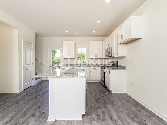 4th image of 109 Pepperstone Dr