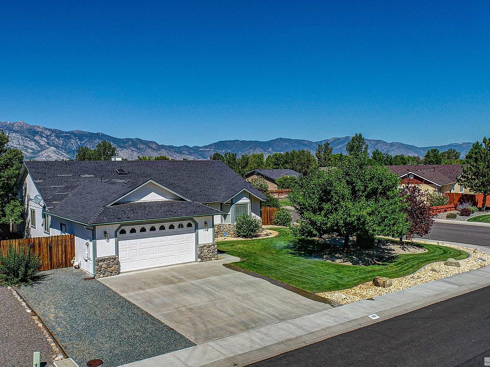 1st image of 760 E Peak Ln