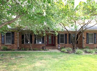 2469 Dogwood Trace Blvd, Lexington, KY 40514