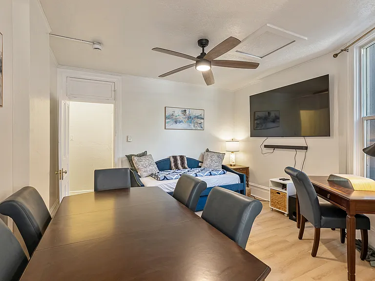 271 E St #1-2 — Photo 25