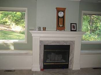 4th image of 1578 Angelcrest Dr
