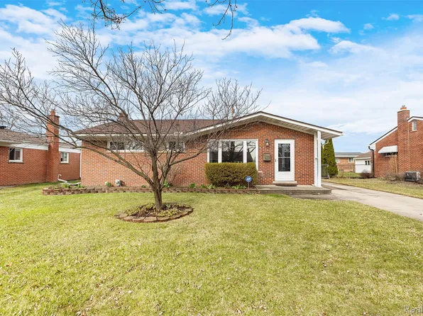 8731 N Hubbard St, Westland, MI 48185