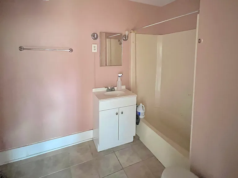 215 N Buena Vista Dr #A — Photo 7