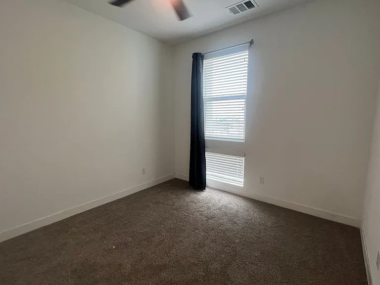 752 Shoreline Rd — Photo 20