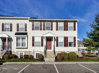 7026 Gallant Fox Dr #7026, New Albany, OH 43054
