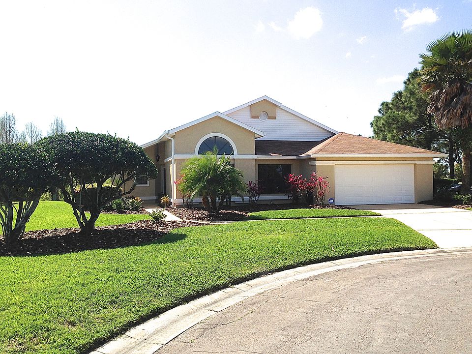 1st image of 102 Honeywood Ct