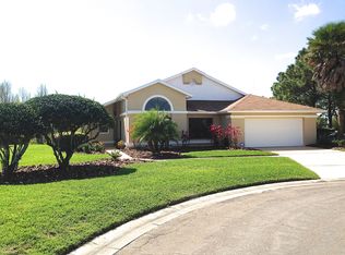 102 Honeywood Ct, Kissimmee, FL 34743