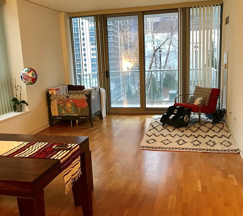 1st image of 420 E Waterside Dr Unit 1404
