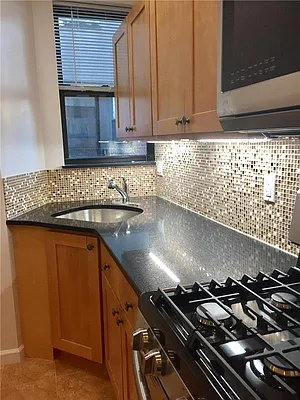 Rented by Avenue Sotheby's International Realty | media 2