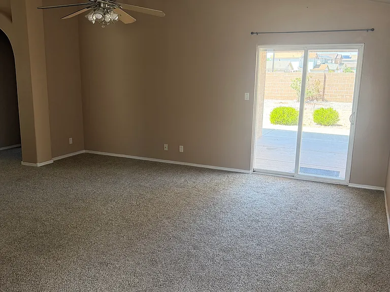 6243 Calle Feliz NW — Photo 19