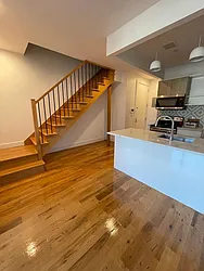 Rented by Rennit Inc.