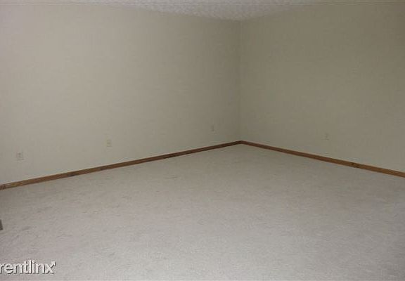 Waterford TH Living Room