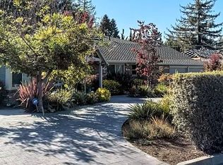 290 N El Monte Ave, Los Altos, CA 94022