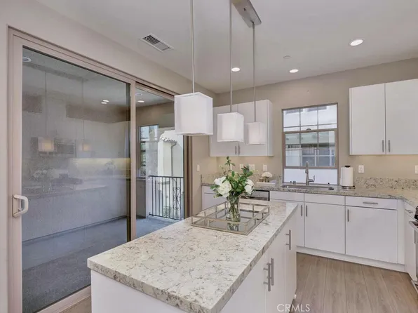 111 Tallowood, Irvine, CA 92620