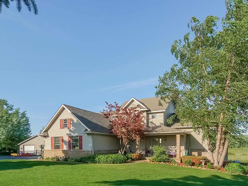 1st image of 3110 New Holland Dr