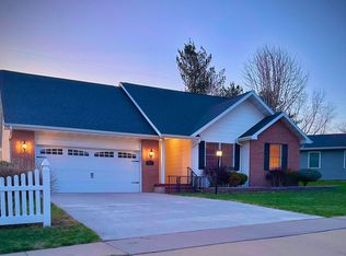 4515 Quesada Ct, Cedar Falls, IA 50613