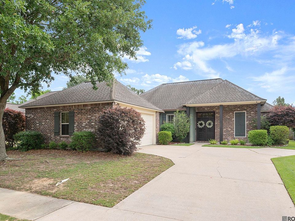1st image of 5431 Parkknoll Place Dr