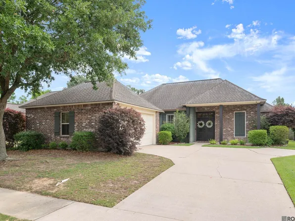 5431 Parkknoll Place Dr, Baton Rouge, LA 70816