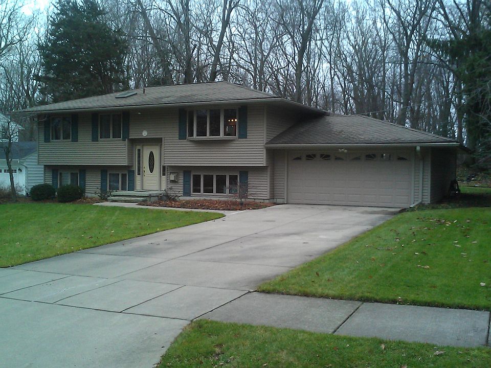 1st image of 2686 Blue Haven Ct