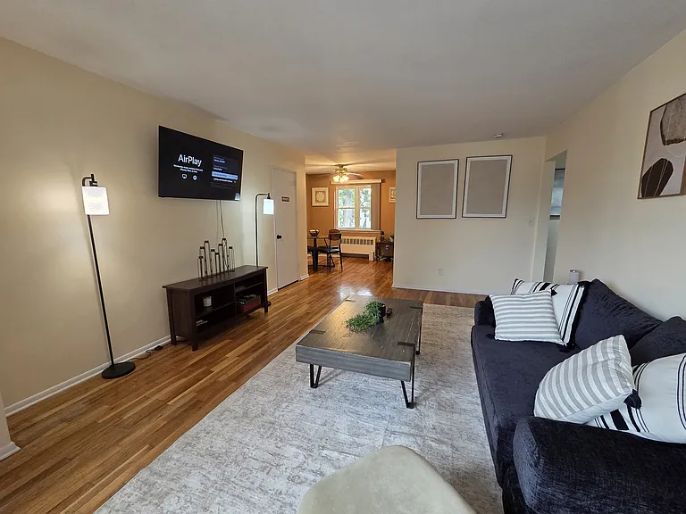 11 Wedgewood Dr #92 — Photo 5