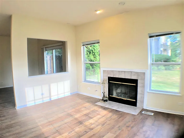 3631 Roanoke Ave — Photo 10