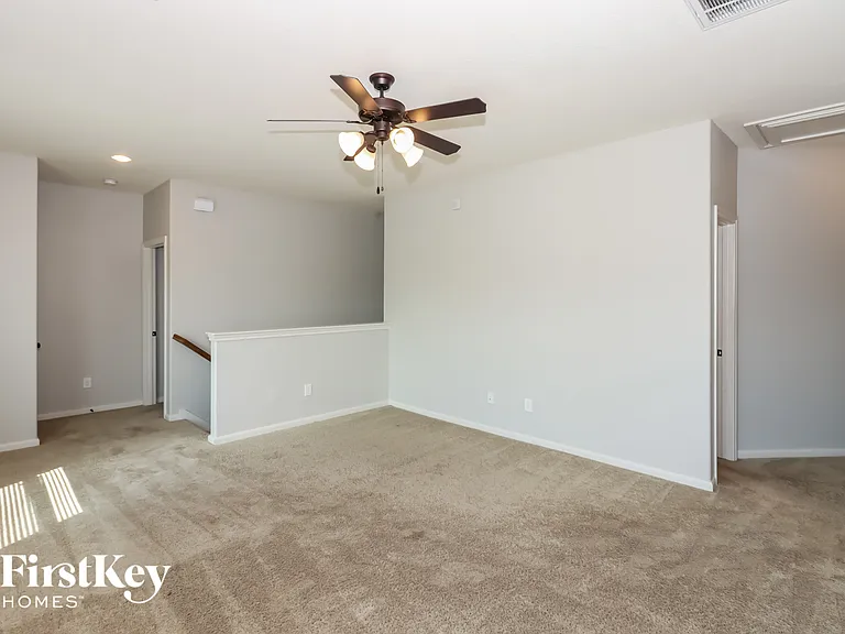 2 Bellshill Cir — Photo 8