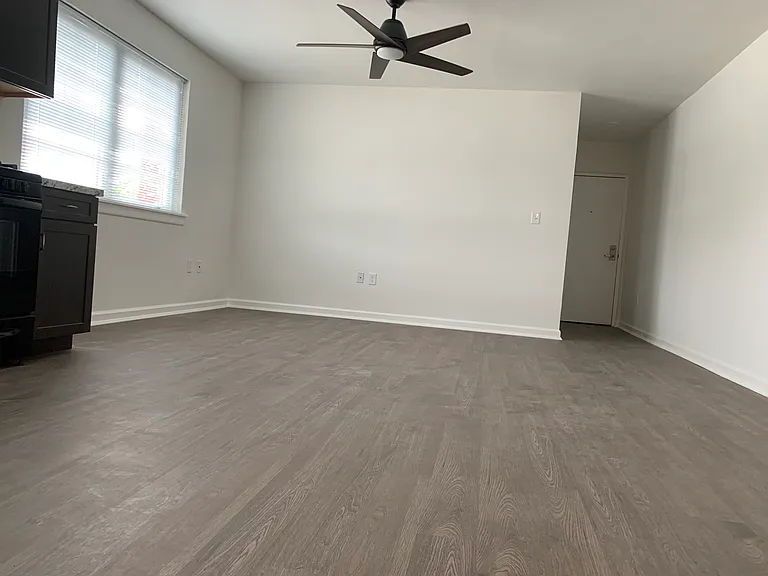 505 Jefferson St NW — Photo 7