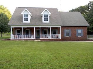 2 Houston St, Cottonwood, AL 36320