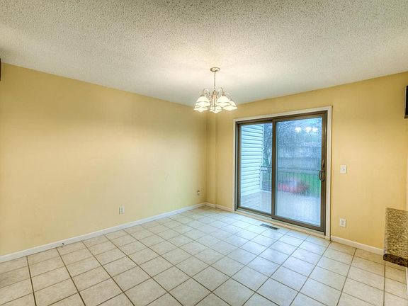 4th image of 13726 Heather Hills Dr