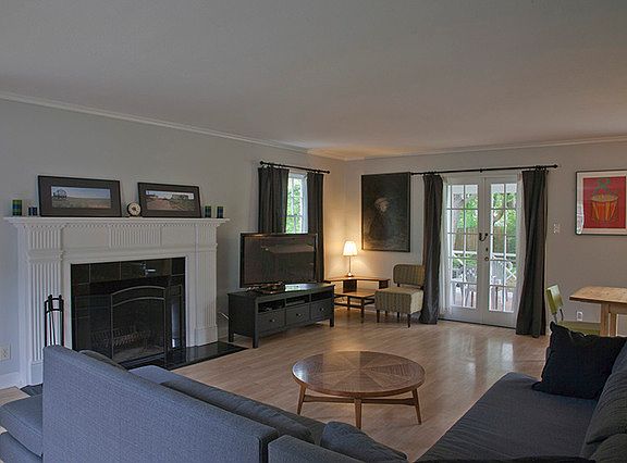 3rd image of 518 Park Ave
