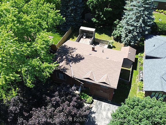 2nd image of 154 15th Ave