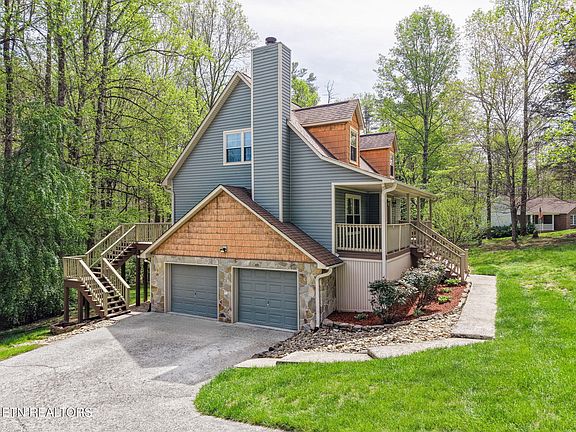 3rd image of 3216 Shellbark Dr