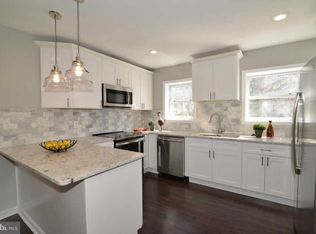 3066 Hazelton St, Falls Church, VA 22044