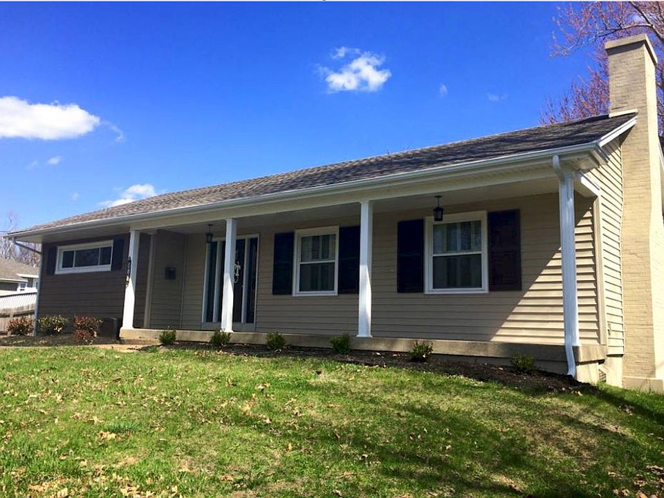 1st image of 610 Echo Ln