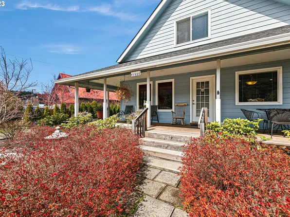 47689 School St, Oakridge, OR 97463