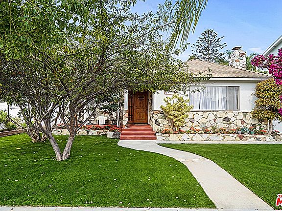 4th image of 2810 Midvale Ave