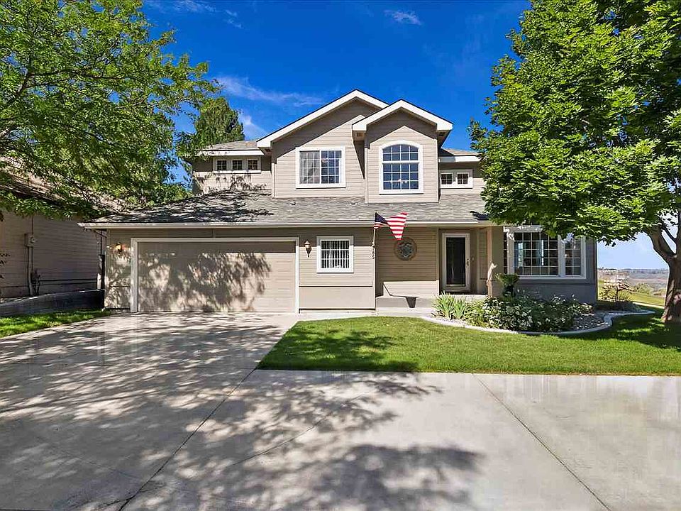 1st image of 785 Canyon Park Ave