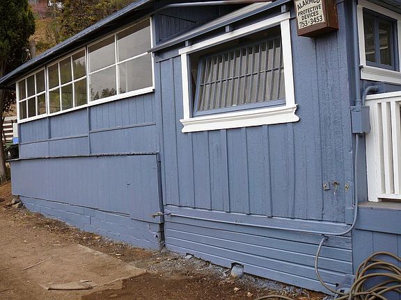 4th image of 2257 Aaron St