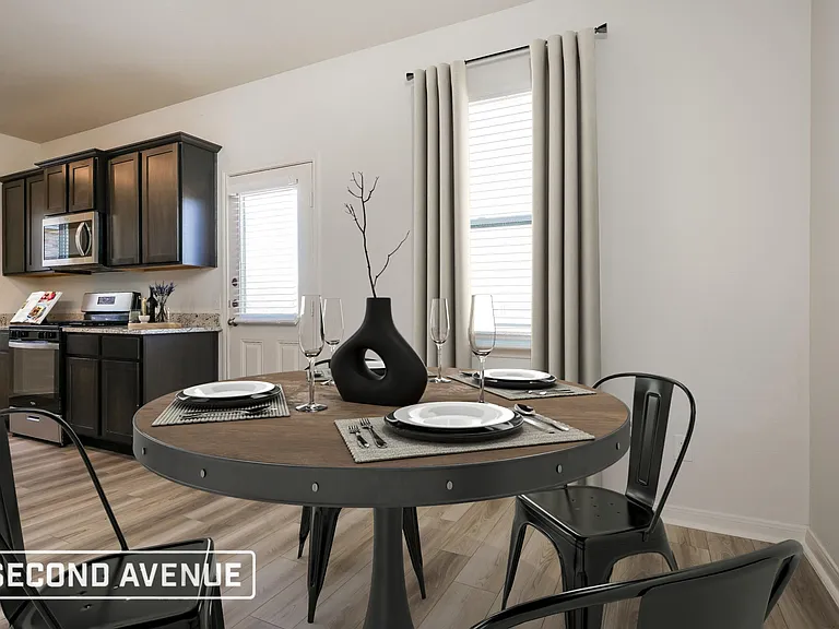 428 Condie Russell Ave — Photo 6