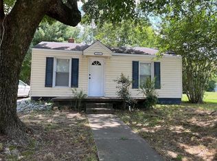 121 Liberty Dr, Thomasville, NC 27360