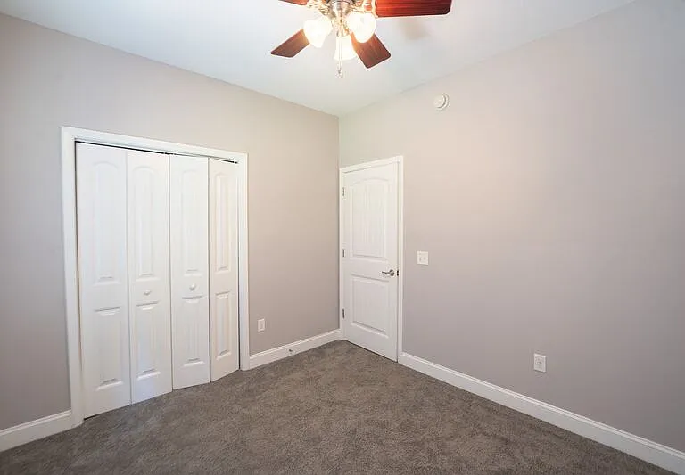 156 Cottonham Ct — Photo 14