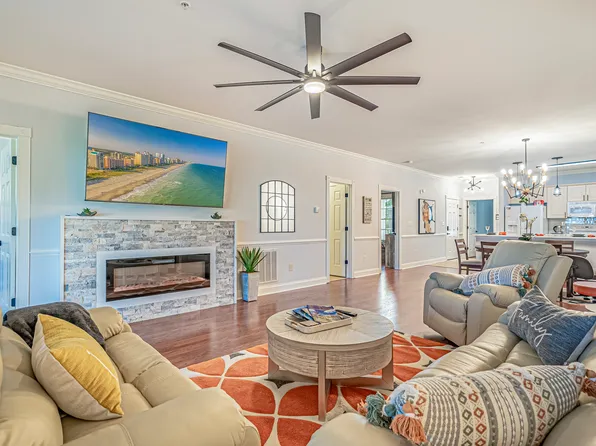 4869 Luster Leaf Cir, Myrtle Beach, SC 29577