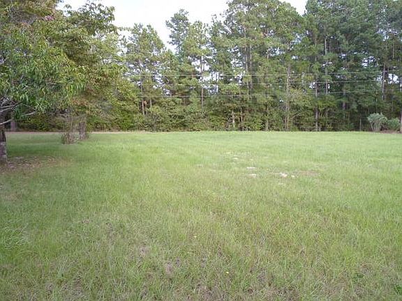 4th image of 617 County Road 821