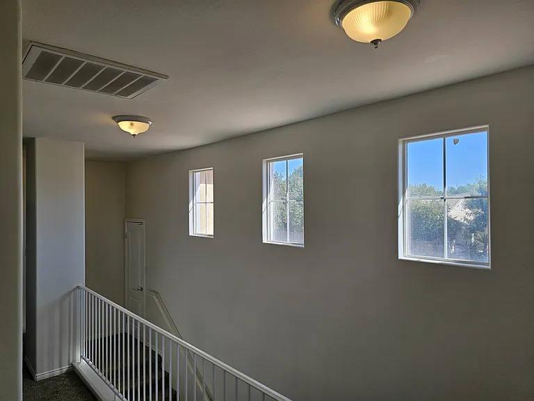 12706 Crystal Cove Ave — Photo 26