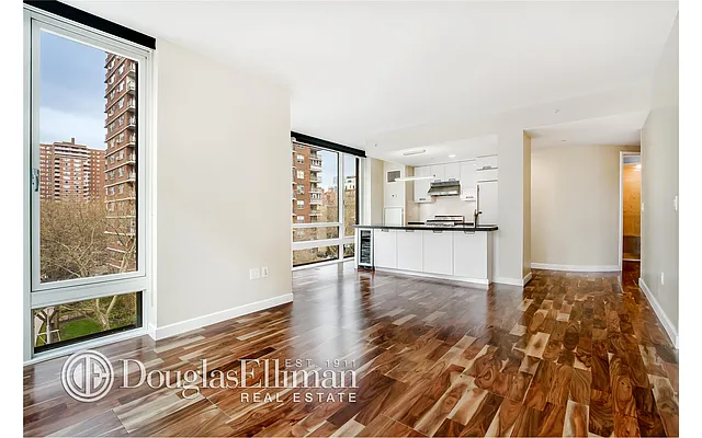 Rented by Douglas Elliman | media 22