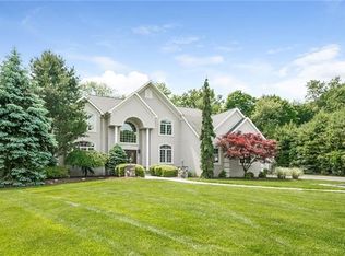 3 Sgt Demeola Rd, Blauvelt, NY 10913